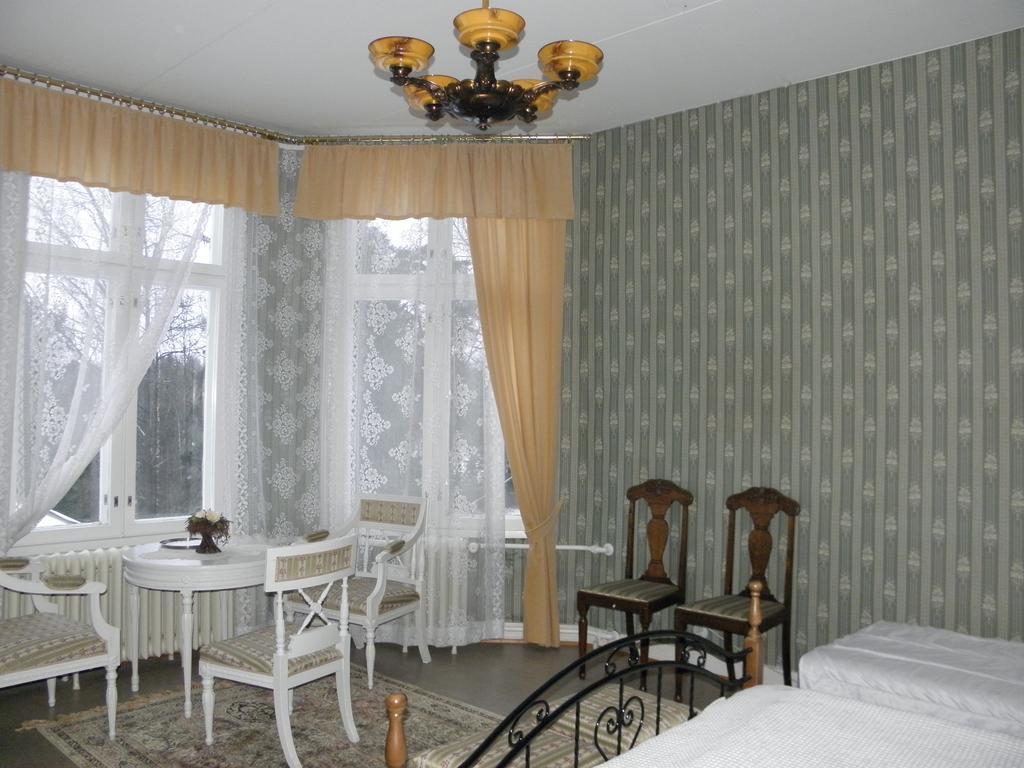 Neitsytniemen Kartano Bed and Breakfast Imatra Eksteriør billede