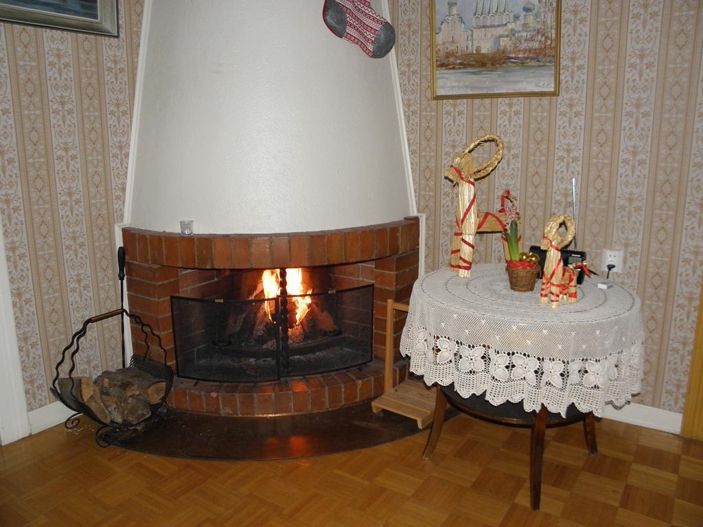 Neitsytniemen Kartano Bed and Breakfast Imatra Eksteriør billede