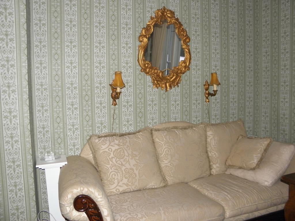 Neitsytniemen Kartano Bed and Breakfast Imatra Eksteriør billede