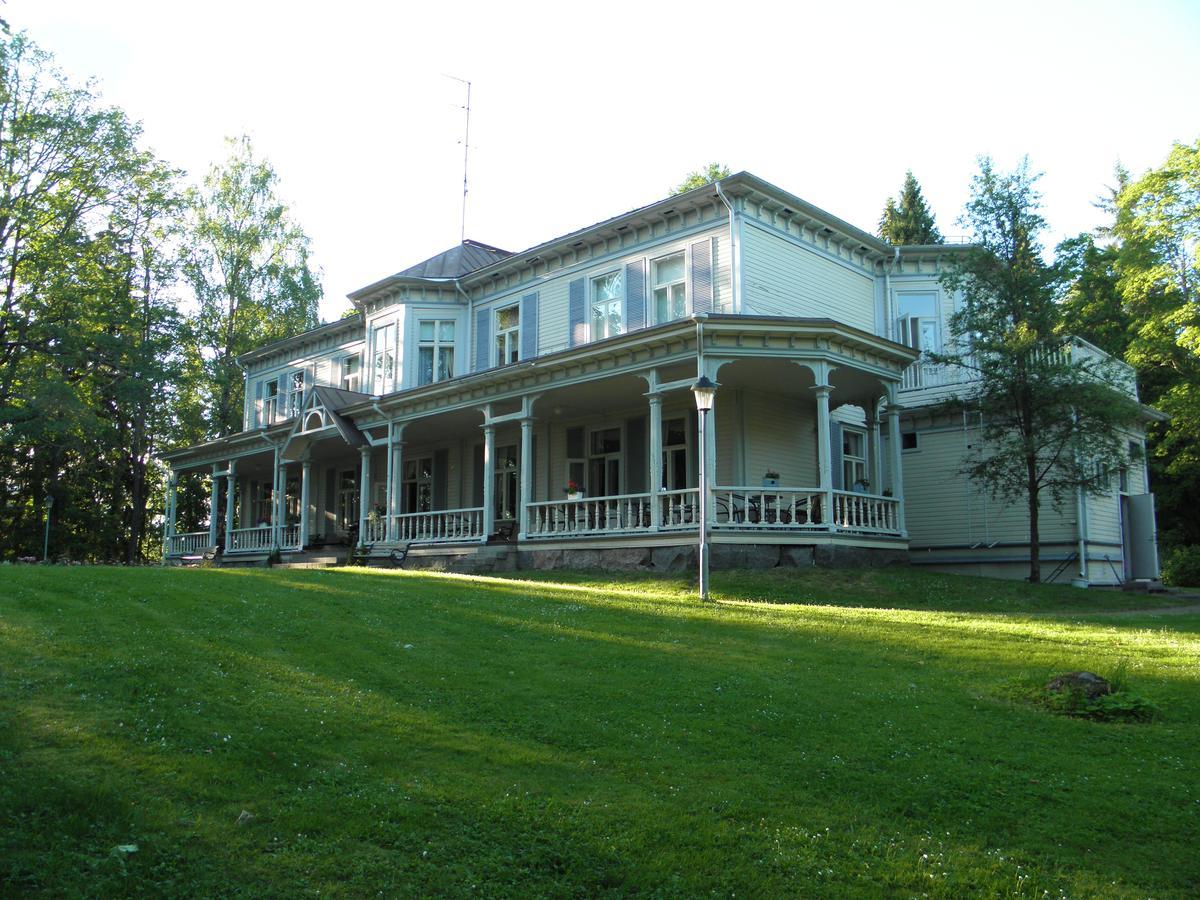Neitsytniemen Kartano Bed and Breakfast Imatra Eksteriør billede